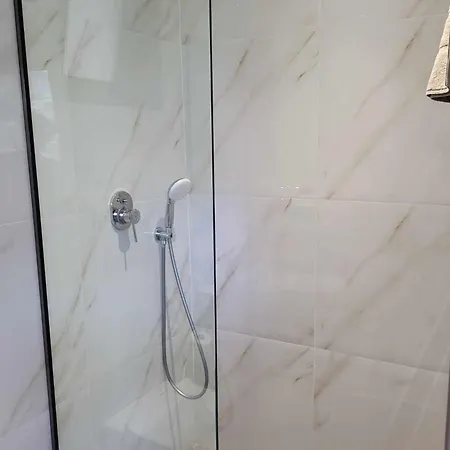 Apartment White Boutique Homes - Euphoria